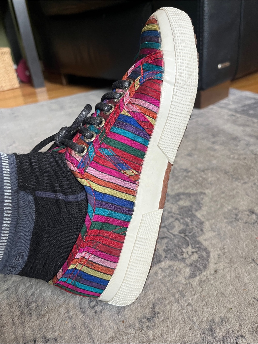 Striped silk covered canvas Sneaker